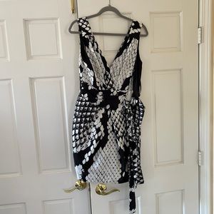 Black and white dress